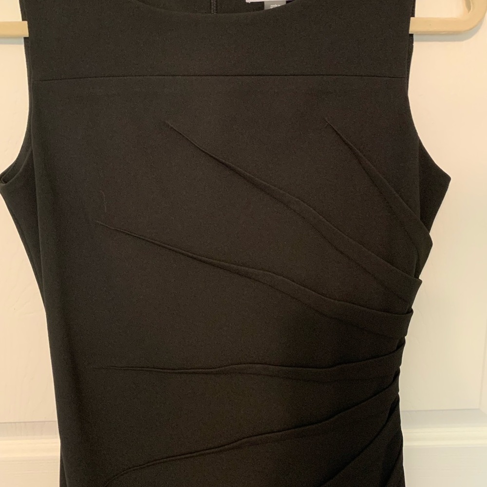 Calvin Klein sleeveless sheath dress black size 4
